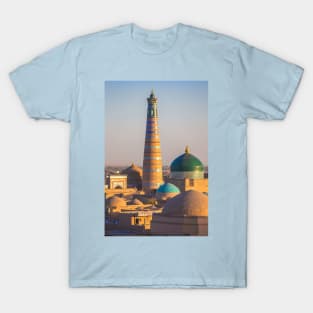 Uzbekistan. Khiva. Itchan Kala. Sunset. T-Shirt